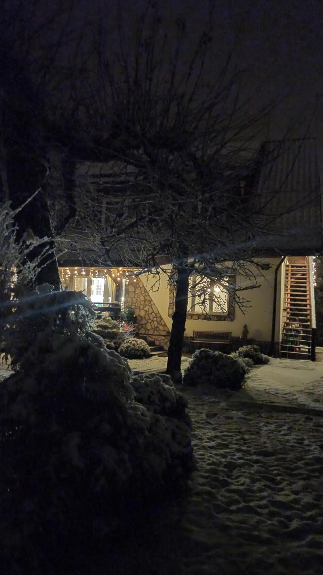 Rodzinny Zakatek "U Gluszkow" Bieszczady 米奇科夫采 外观 照片